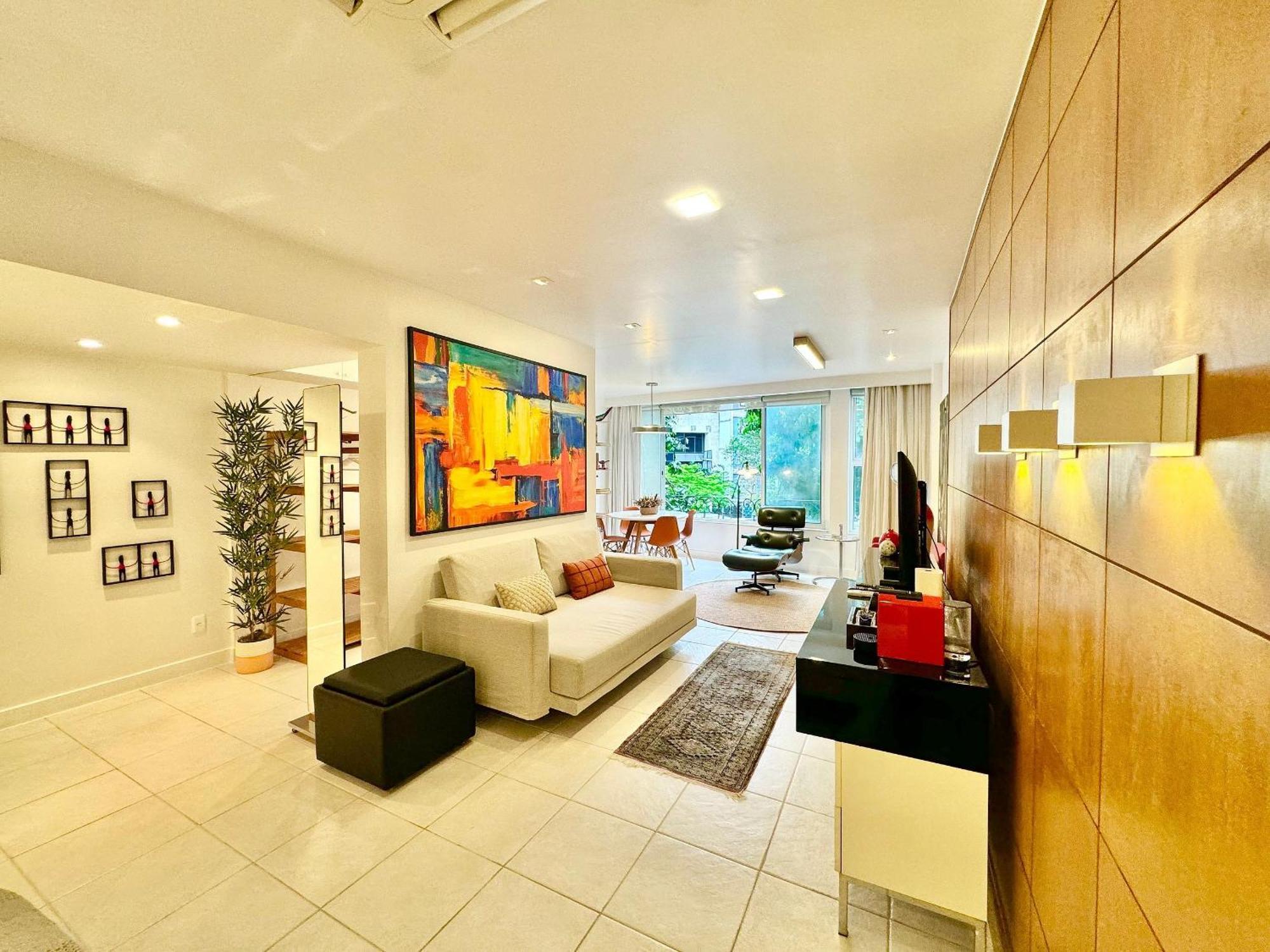 Apartamento Sofisticacao Na Praca Badalada Do Leblon