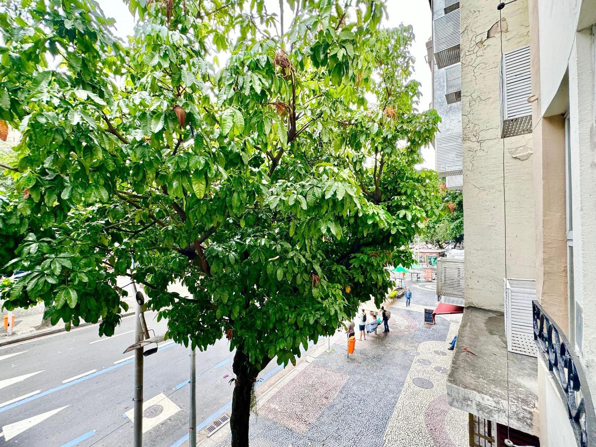 Apartamento Sofisticacao Na Praca Badalada Do Leblon *