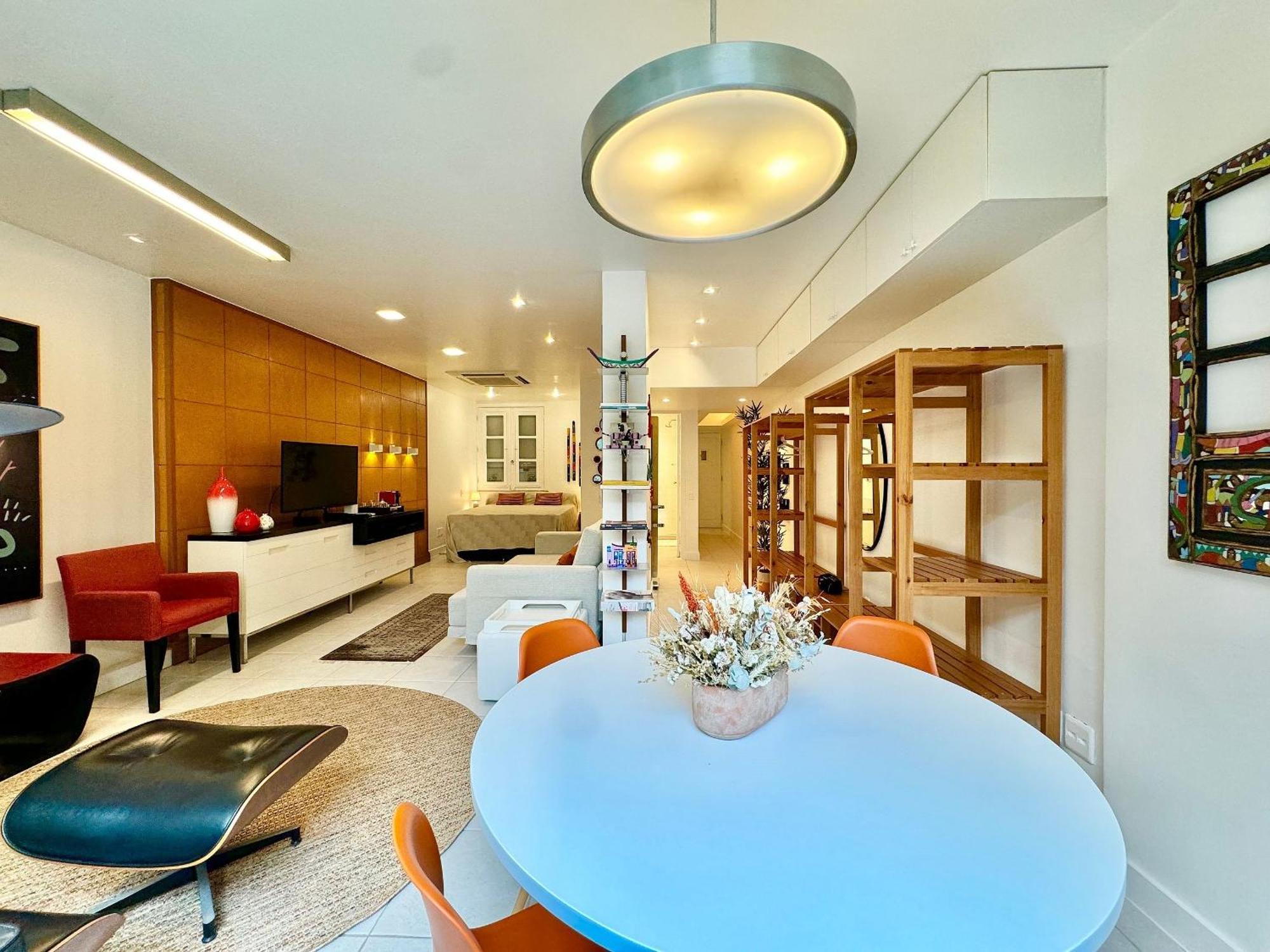 Apartamento Sofisticacao Na Praca Badalada Do Leblon *